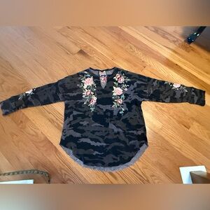 Johnny Was Black Floral Embroidered Long Sleeve Top XL